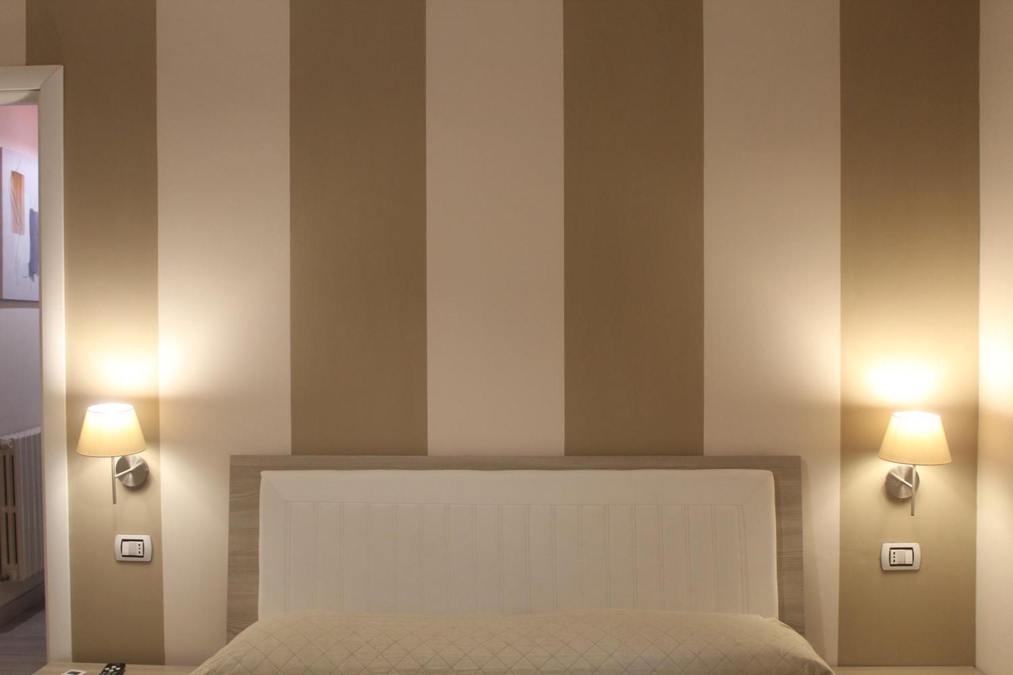 Donna Melina Bed and Breakfast Mileto Eksteriør billede